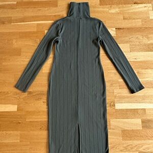 Target Charcoal /Green Long Sleeve Dress